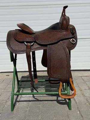 Dale Chavez 16” Western Cutter Saddle - Image 1 of 4