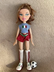 Bratz Doll Play Sportz Football Soccer Italy Meygan Rare - Picture 1 of 7
