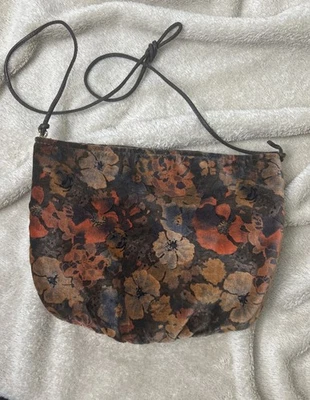Vintage floral velvet Red/orange/brown Crossbody purse Snap Closure - Image 1 of 4