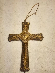 Vintage Gold Gilt Wall Cross Ornament - Picture 1 of 3