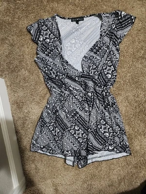 Womens Romper Size Medium - Image 1 of 2