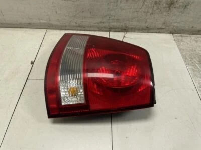 KIA SORENTO LX 2006 luz trasera derecha del lado del pasajero OEM+ Foto 1 de 4