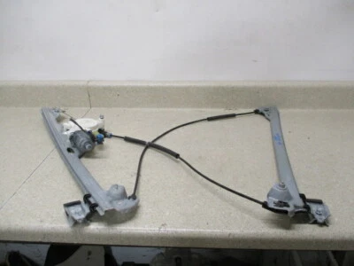 07 a 14 GMC Yukon pasajero lado derecho regulador de ventana eléctrica delantero, motor OEM    Foto 1 de 4