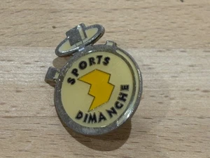 PINS PIN MEDIA TV FRANCE 3 MONTRE CHRONO SPORTS DIMANCHE - Picture 1 of 1