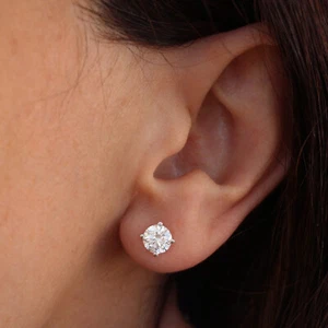14K White Gold IGI Certified 4 Prong Lab Grown Stud Earrings 2.00 CTW - Picture 1 of 5