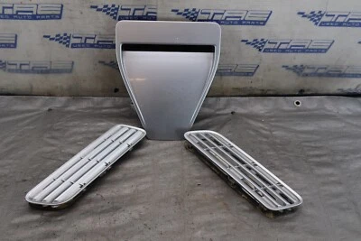 2008 MITSUBISHI LANCER EVOLUTION X MR GSR OEM 3X HOOD SCOOP VENTS ASSY #675 - Image 1 of 4