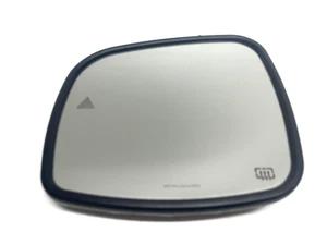 2011-2017 Town and Country Grand Caravan Left Driver Mirror Blind Spot Glass LH - Picture 1 of 3