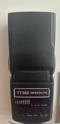 Neewer TT560 Speedlite Blitz für Canon, Nikon, Panasonic, Sony  TOP Zustand! 💯 - Bild 1 von 4