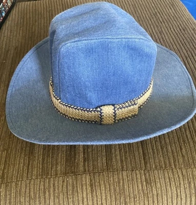 Sombrero de vaquero de mezclilla azul para hombre de colección como nuevo años 70 con detalle de caballo talla M años 70 Foto 1 de 4