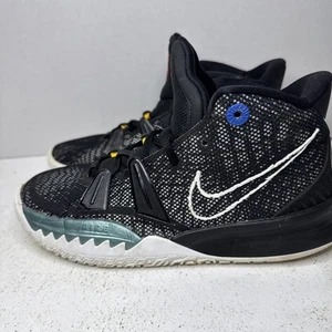 Scarpe da basket Nike Kyrie 7 ragazzo sneakers taglia 6 anni nero bianco GS CT4080 2020 - Foto 1 di 10