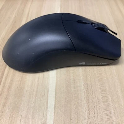Glorious Model O2 Pro 4K/8K Hz Wireless Ultralight Esports Mouse - w/o USB - Image 1 of 4