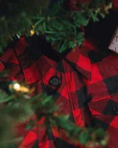 Dixxon Flannel REDRUM Christmas Tree Skirt - Picture 1 of 3