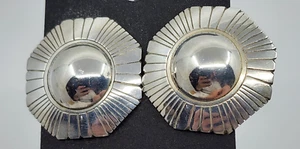 Calvin Peterson Navajo Sterling Silver Large Post back Earrings - Picture 1 of 7