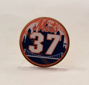 The New York Mets #37 Pin NIP Baseball NY Sports Lapel - Picture 1 of 1