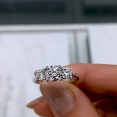 2.50CTW Round Cut VVS1 Moissanite Three Stone Wedding Ring 14k White Gold Plated - Image 1 of 4