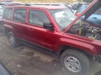 Alternador usado compatible con: Jeep Patriot 2015 2,4 L 120 amperios grado B Foto 1 de 4