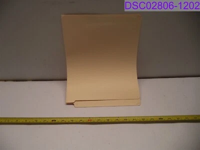 Qty = 250: Manila File Folders with One Fastener 12-1/4" x 9-1/2" - Image 1 of 2