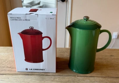 Le Creuset grés 34 oz 1 litro prensa francesa verde bambu NOVO - Imagem 1 de 4