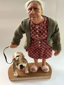 Familia de Nana Richard Simmons MARGE y su Bulldog Max (o Butch), Annie Wahl - Imagen 1 de 10