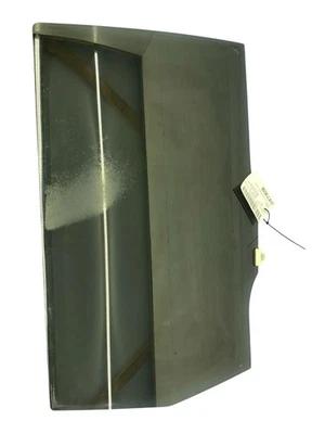 VENTANA TRASERA IZQUIERDA DEL LADO DEL CONDUCTOR 2022-2024 MITSUBISHI OUTLANDER OEM LH *ARAÑADA* Foto 1 de 4