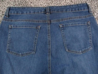 Pantalones de mezclilla elásticos de pierna recta con curvas azules para mujer Style & Co 32x29 Foto 1 de 4