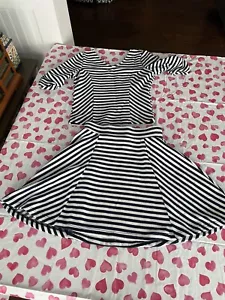 Disney D Signed Little Girls Skirt Set Navy White 7/8 - Picture 1 of 11