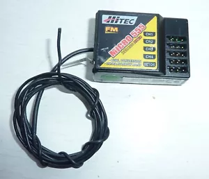 Receptor FM Hi-Tec Micro 555 35mhz usado y cristal Hi-Tec D/C - planeador/plano, etc. - Imagen 1 de 6