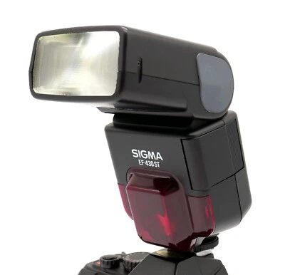 Sigma EF-430 ST Aufsteckblitz für Nikon F-Mount, neigbar - Bild 1 von 4