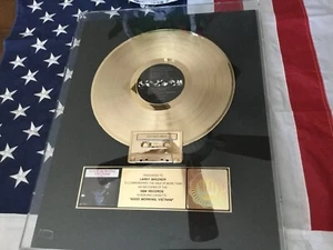 Robin Williams "GOOD MORNING VIETNAM" RIAA GOLD Plattenpreis an LARRY BREZNER - Bild 1 von 8