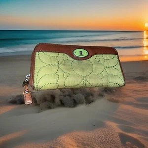 Fossil Wallet Key Per Olive Green Quilted Nylon Leather Zip Around Clutch - Picture 1 of 24