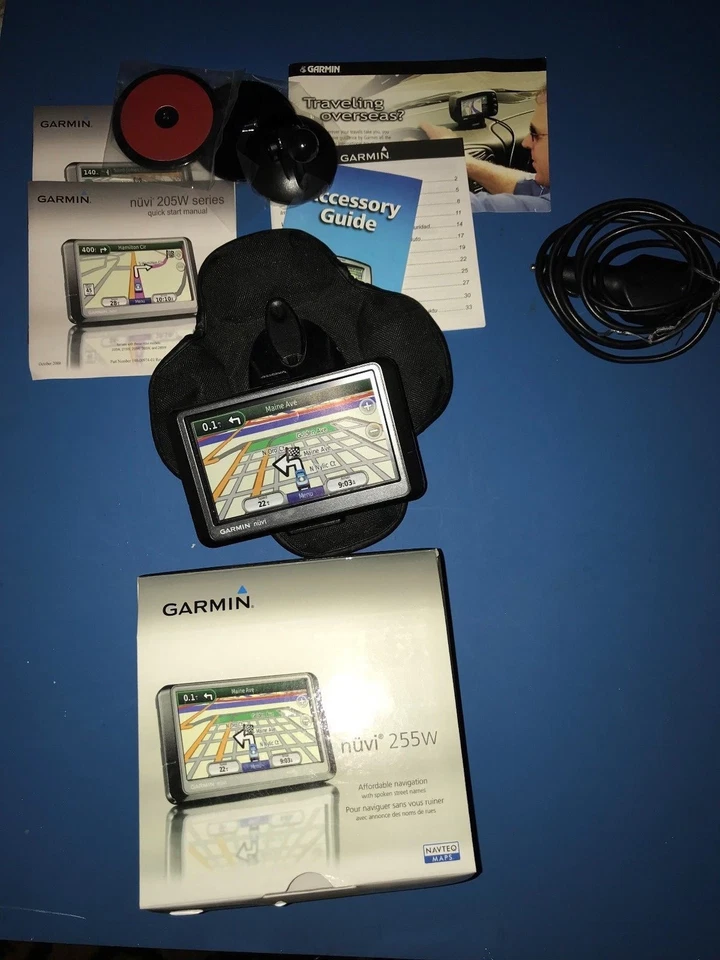 Garmin Nuvi 255W GPS - Complete Bundle - Image 1 of 3