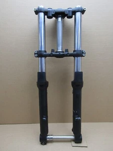 Kawasaki Ninja 650 2018 2,717 miles fork tube stanchions (11811) - Picture 1 of 15