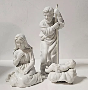 Estatuilla de porcelana Sagrada Familia Belén Avon - De colección 1981 - Caja original - Imagen 1 de 6