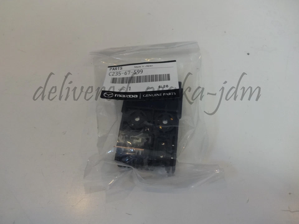 Bloque de fusibles genuino Mazda 3 250A 2010-2013 C235-67-S99 JDM Foto 1 de 4