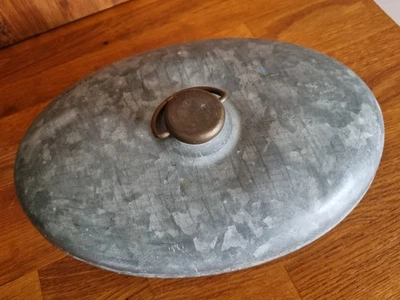 Bouillotte vintage ancienne en zinc - Photo 1/4