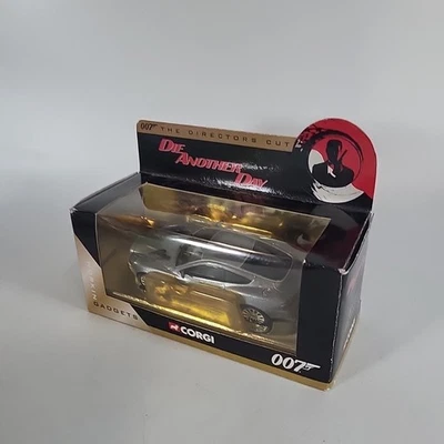 Corgi James Bond 007 BMW Z8 Die Another Day escala 1/36 directores corte en caja Foto 1 de 4
