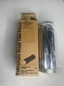 Tubo de pan The Pampered Chef Valtrompia flor #1550 plateado nuevo - Imagen 1 de 6