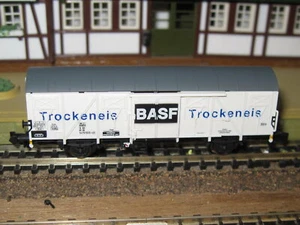 BRAWA 67811 - Spur N - Gedeckter Güterwagen Gbs - BASF Trockeneis - DB - Ep. IV - Bild 1 von 1