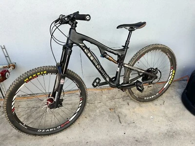 Carabina intensa 2014 27,5 carbono pequeña Foto 1 de 4