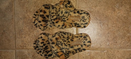 PUMA SANDALI UGG FUZZY COUGAR. PANTOFOLE TAGLIA 7 5.