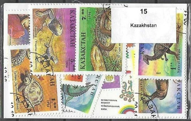 Kazakhstan 15 timbres différents oblitérés - Photo 1/1
