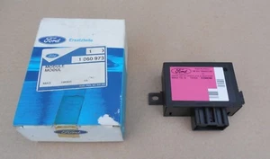 Ford Cougar Focus Mondeo Modul Fernbetätigung Türschloss 1060973  98AG-15K600-AA - Picture 1 of 9