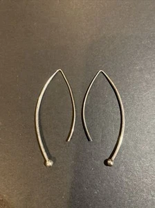 Silpada 925 Sterling Silver BALANCING ACT Threader Long Earrings W1307 - Picture 1 of 4