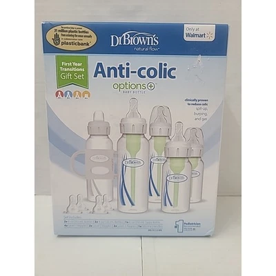 Dr. Brown's Opciones Anticólicos + Biberón 1er Año Set de Regalo  Foto 1 de 4