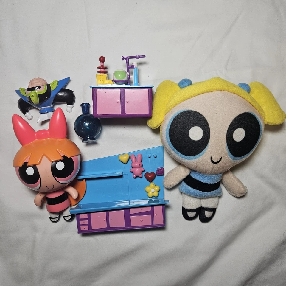 Trendmasters 2000s Powerpuff Girls Blossom Laboratory Playset & Bubbles Plush - Image 1 of 4