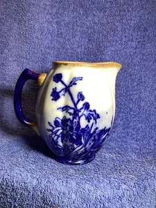 Vintage Porcelain Blue & Pale Chinoiserie Design Blue Handle Good Rim Pitcher - Picture 1 of 11