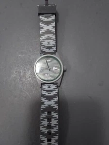Neff Daily Watch Men's Destroy Hatchet Rubber Band Needs Battery - Picture 1 of 4