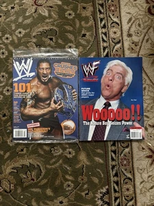 WWF WWE 2 Magazine Lot Vintage 2002 Ric Flair Cover / 2007 Batista Cover - Picture 1 of 1
