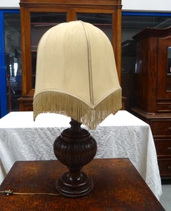 Lampada in legno di noce metà XX sec. Piemonte - Foto 1 di 13
