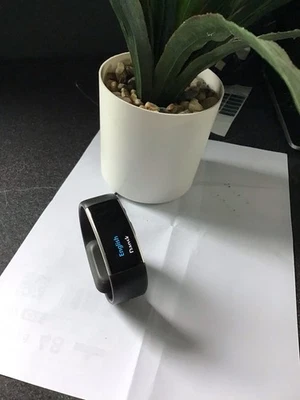 Reloj inteligente rastreador inteligente Microsoft Band 2 raro, coleccionable. Totalmente funcional. Foto 1 de 4